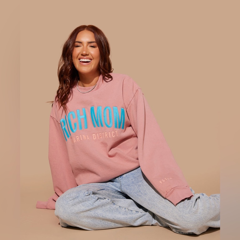 Rich Mom Gear